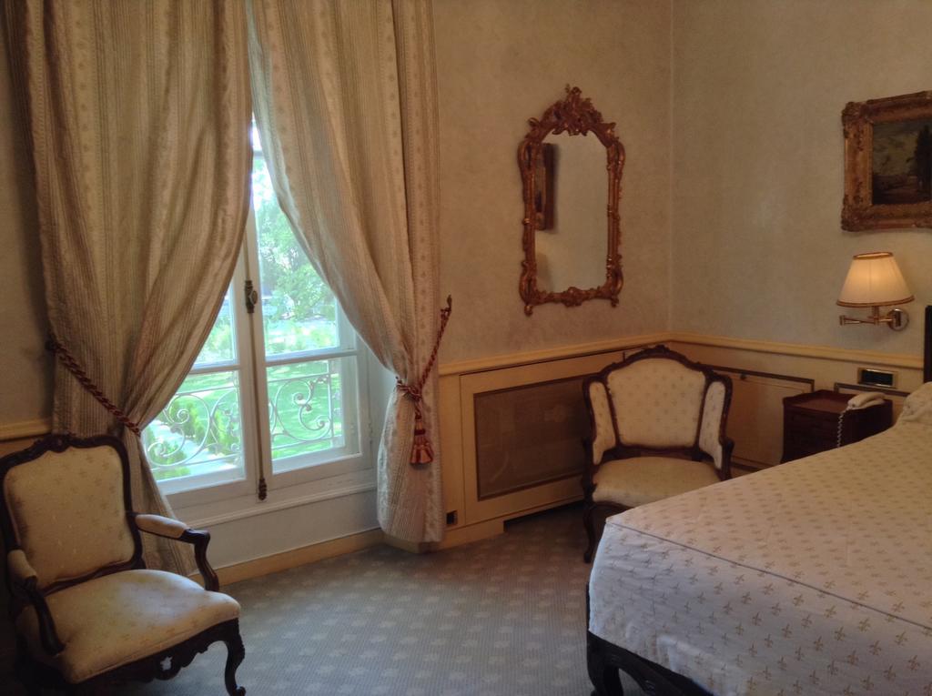 Hostellerie Les Frenes Awinion Zewnętrze zdjęcie